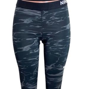 Nike pro leggings